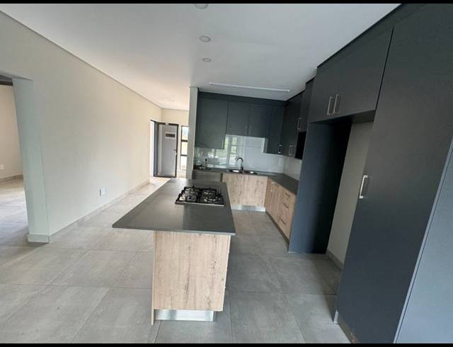 3 BEDROOM PROPERTY TO RENT IN DIE HOEWES